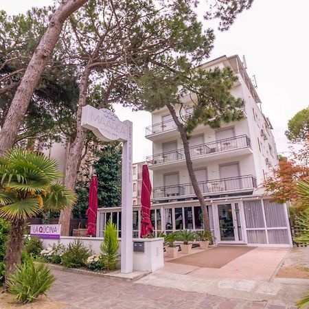 Hotel Maarea Milano Marittima Buitenkant foto