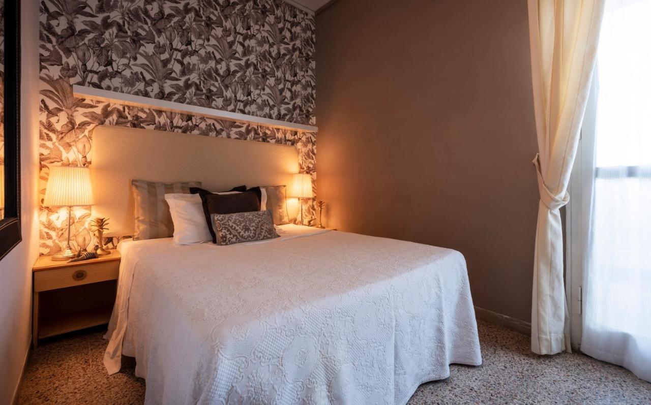 Hotel Maarea Milano Marittima Buitenkant foto
