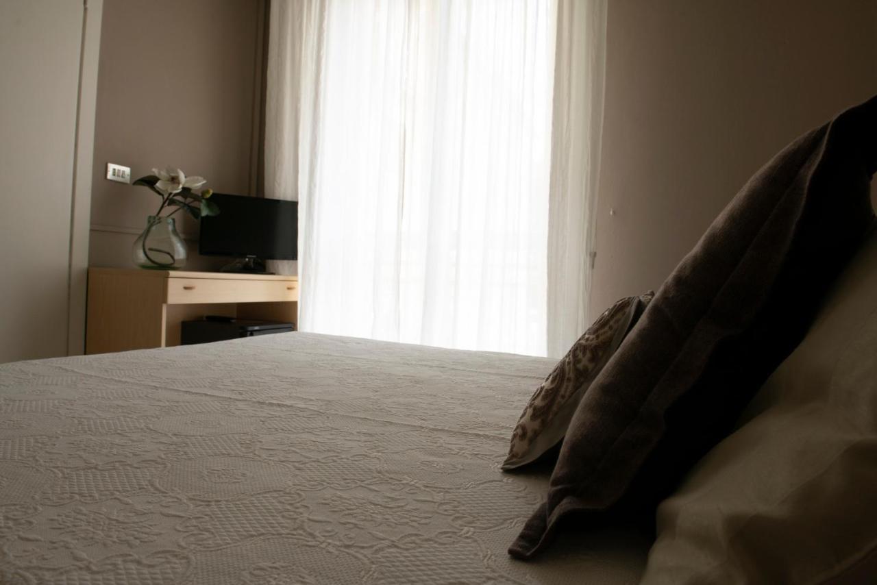 Hotel Maarea Milano Marittima Buitenkant foto